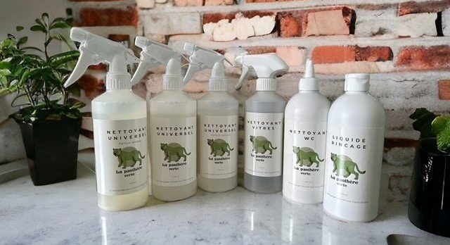 Gamme de produits de nettoyage La Panthère Verte écoresponsables et fabriqués à 100% en Valais.