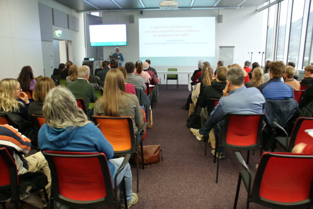 Le colloque Mediplant en 2025 était dédié aux changements climatiques sur la filière des plantes aromatiques et médicinales (PAM)